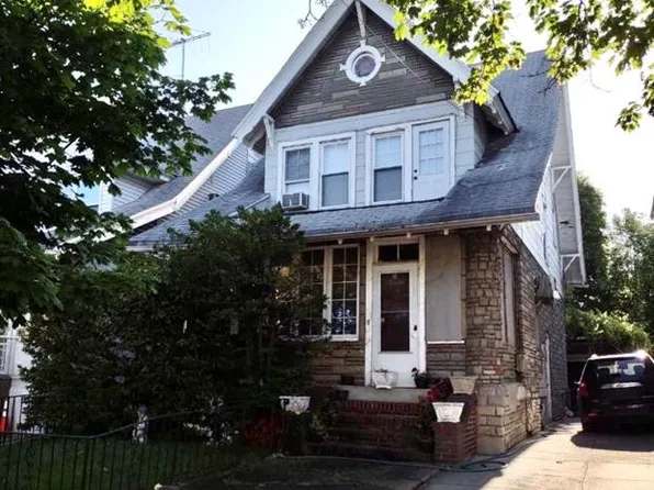 1091 E 3rd St, Brooklyn, NY 11230