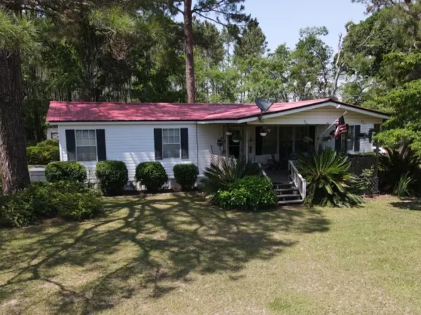 57 Georgia Ave, Adrian, GA 31002