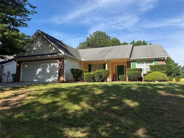 2800 Hillvale Cove Way, Lithonia, GA 30058