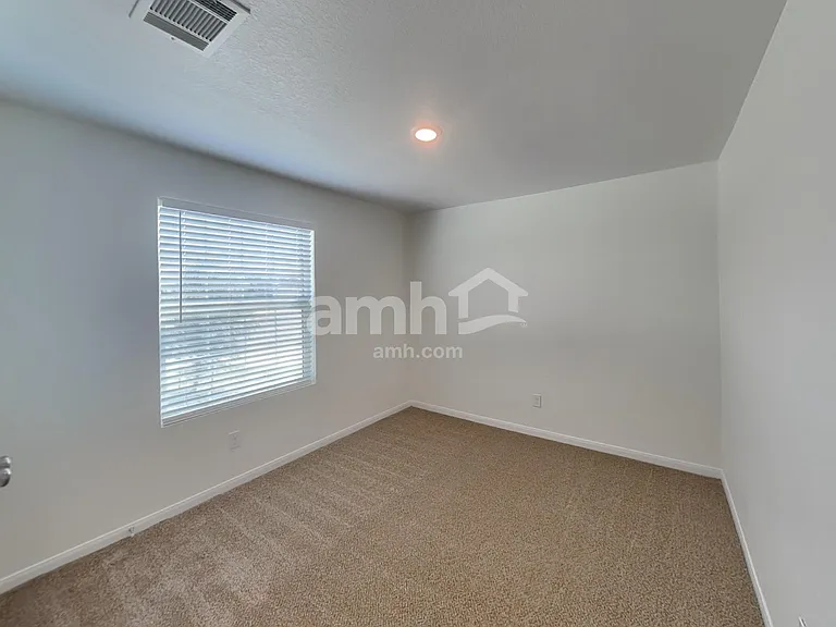 2708 Iberia Ct — Photo 11