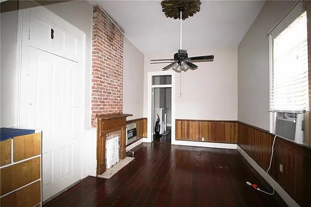 4115 Burgundy St — Photo 4