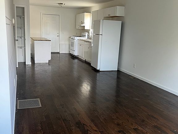 5th image of 17 Dayton Rd