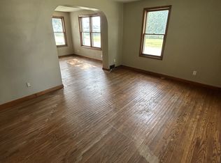 1501 S 8th St #1, Springfield, IL 62703