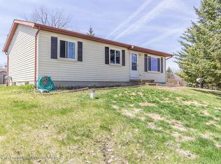6580 Victoria Shore Dr, Laingsburg, MI 48848