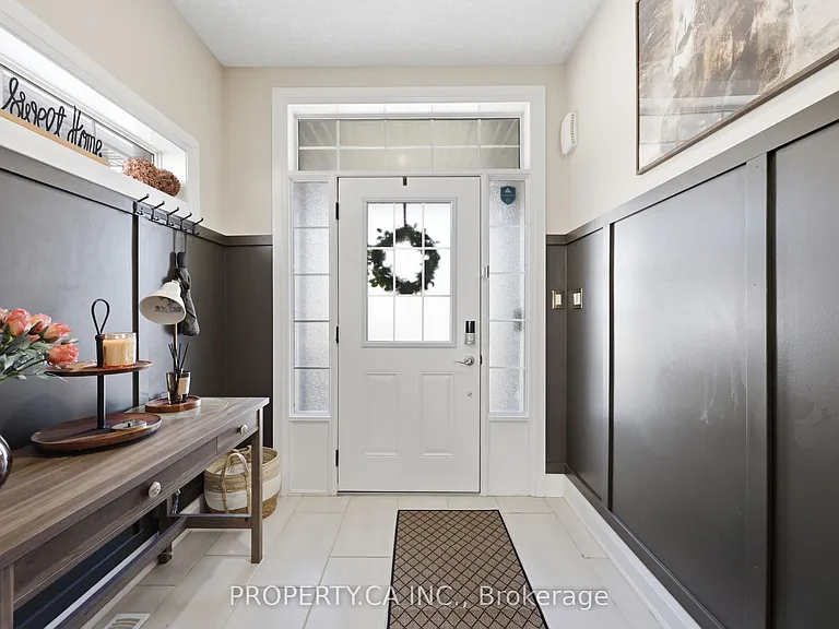 629 Wild Rye St W — Photo 6