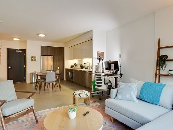 4th image of 18 10th St APT 936