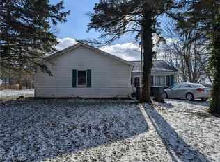 496 Akron Rd, Wadsworth, OH 44281
