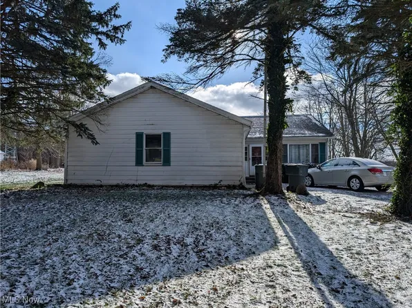 496 Akron Rd, Wadsworth, OH 44281