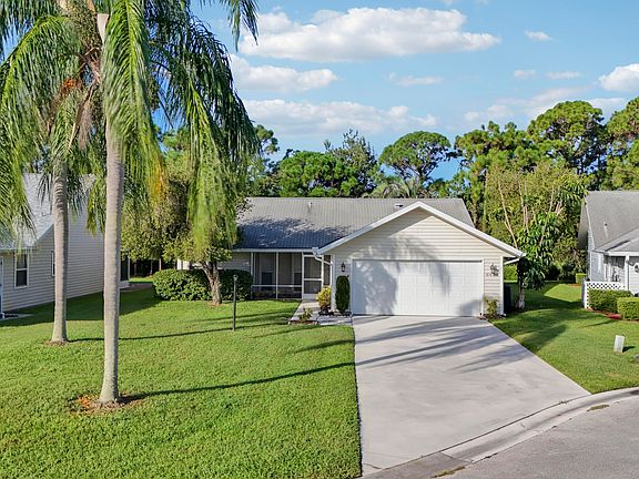 3rd image of 6625 SE WIGEON Court