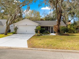 210 Palermo Pl, Lady Lake, FL 32159