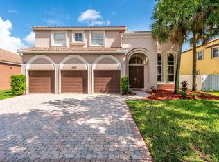 15835 SW 52nd St, Hollywood, FL 33027