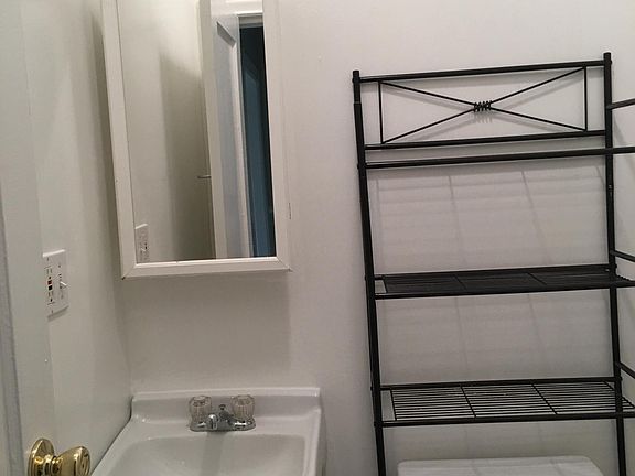 3rd image of 136 Guerrero St APT 301