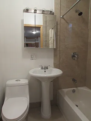 Rented by Majesty Management | media 13