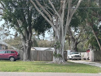 5240 66th Way N #11, Saint Petersburg, FL, 33709
