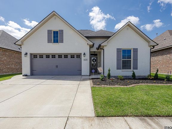 2nd image of 623 Beaumont Dr