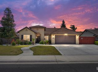 11013 Corbett Canyon Dr, Bakersfield, CA 93312