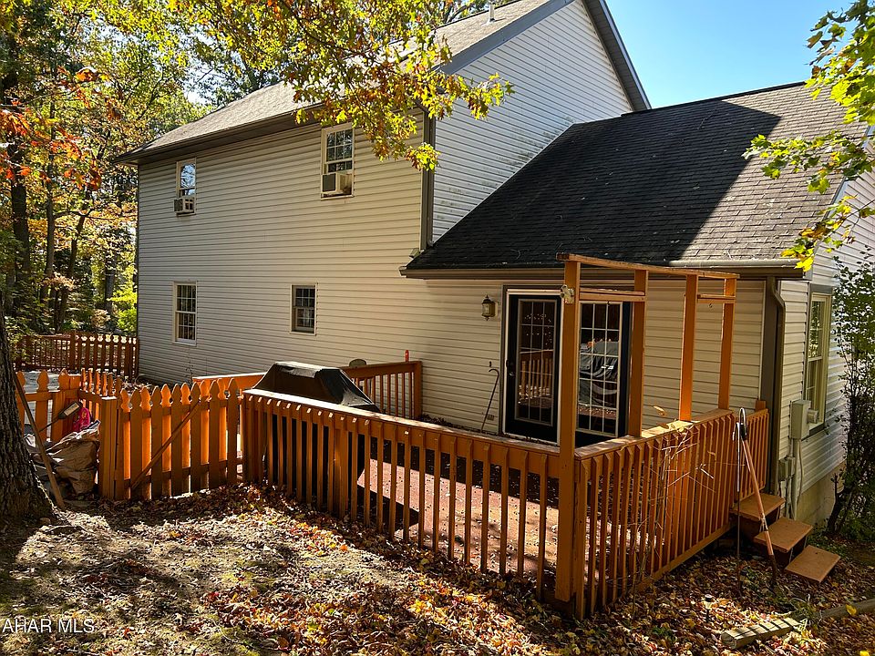 709 Chapel Dr, Altoona, PA 16602 Zillow