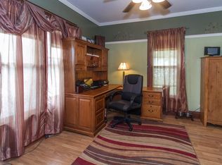 9616 Illinois St, Hebron, IL 60034