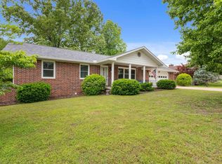1919 Ivy Ln, Mountain Home, AR 72653