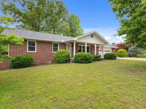 1919 Ivy Ln, Mountain Home, AR 72653