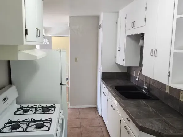 225 N Cloverdale Blvd, Cloverdale, CA