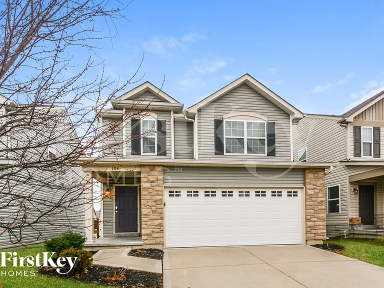 104 Shire Dr — Photo 2
