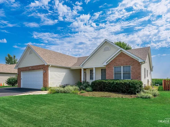 1310 Arneita St, Sycamore, IL 60178