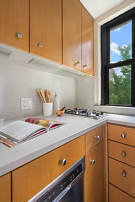Sold by Compass | media 8
