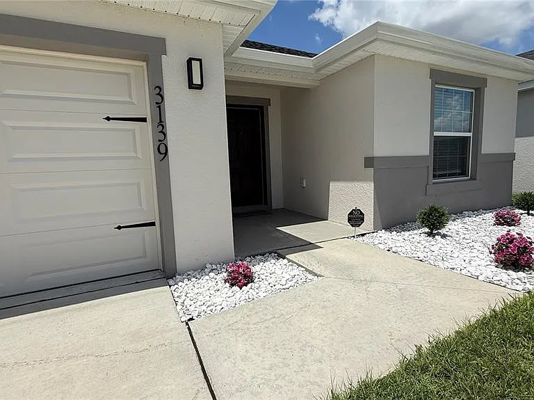 3139 Laurel Oak Ln — Photo 2