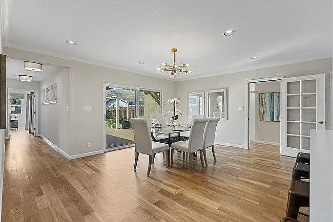 380 Wilton Ave — Photo 8