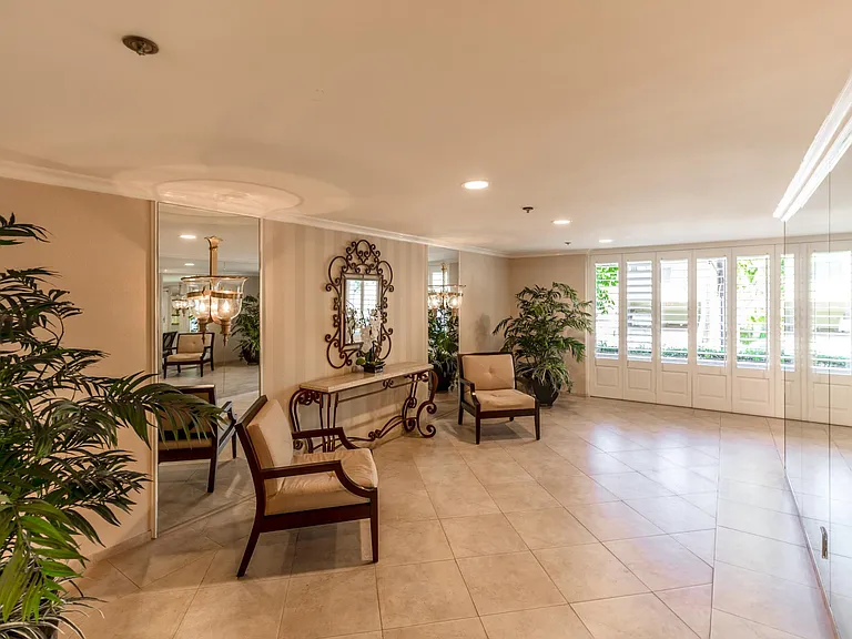 10650 Holman Ave #306 — Photo 34