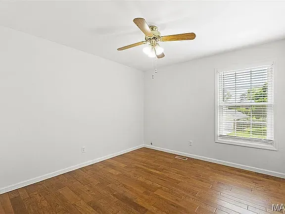 14217 Dinsmoor Dr — Photo 29