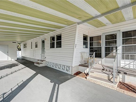 3rd image of 421 Oriental Poppy Dr