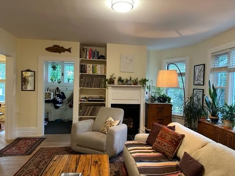 3 bed, 2.5 bath, $3,595 — Photo 3