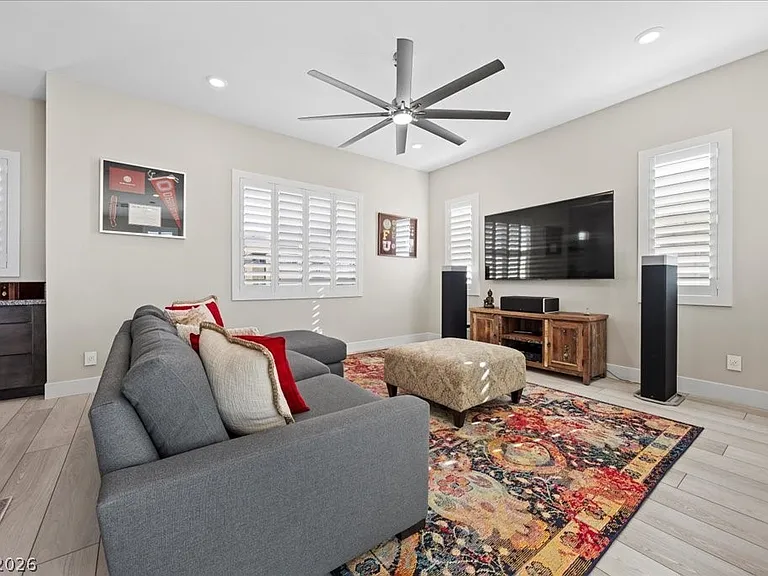 4262 Swift St — Photo 27