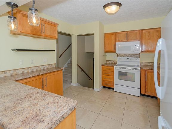 5th image of 5147 Pleasantdale Ter