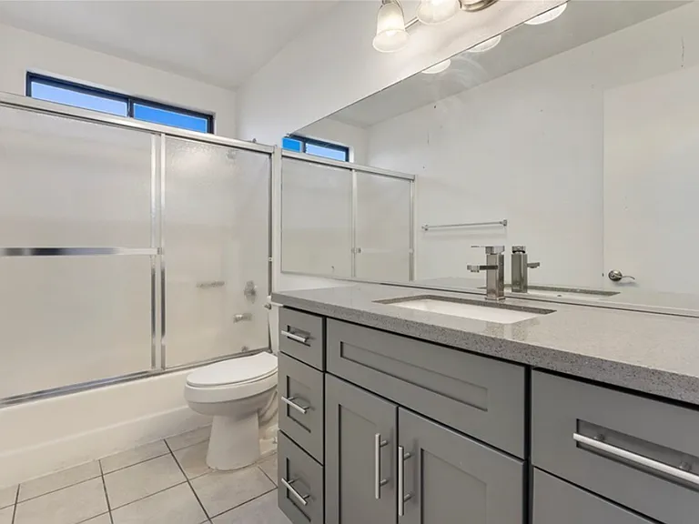 Shared bathroom for room #1 and room #2
