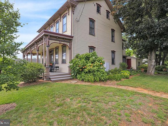 5th image of 400 Baumgardner Rd