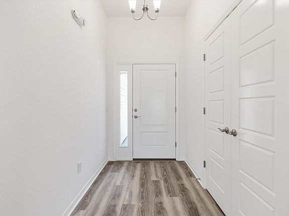 2nd image of 1614 Woelkers Cir