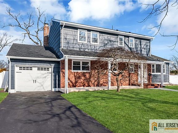 4th image of 27 Sheppard Pl