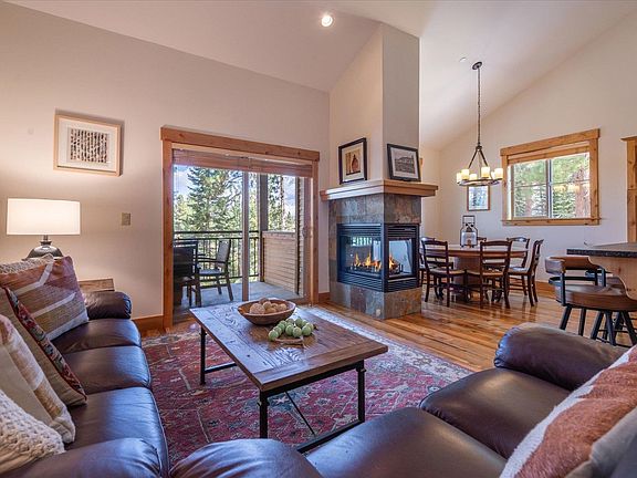 4th image of 10121 Palisades Dr Unit 2