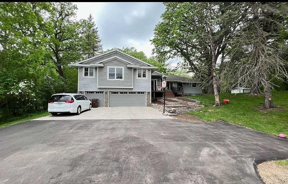 1st image of 772 Neal Ave N