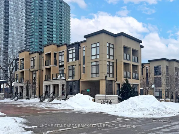 19 Eldora Ave Unit 53, Toronto, ON M2M 0B5