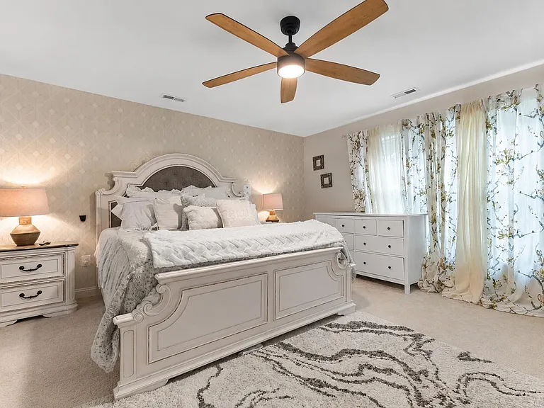 4900 Quixote Ct — Photo 13