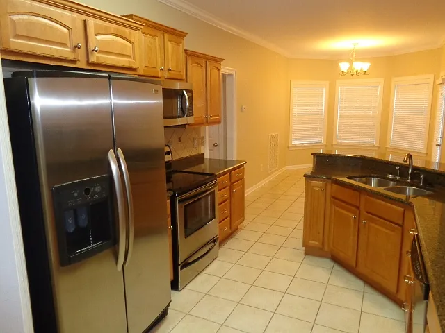 3006 Stow Xing — Photo 3