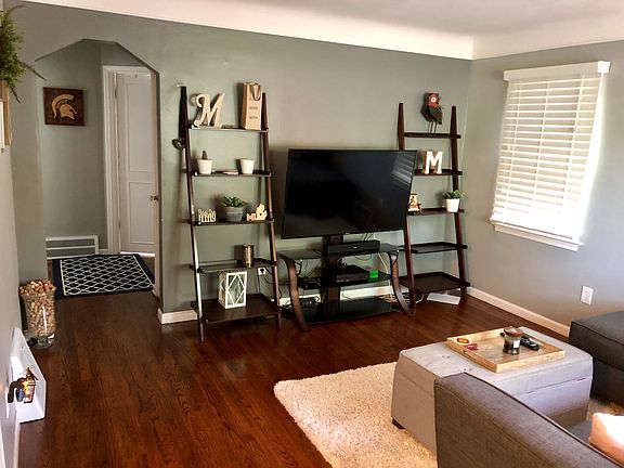 4th image of 1234 Owana Ave