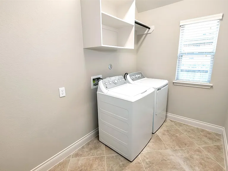 2911 River Flower Ln — Photo 15