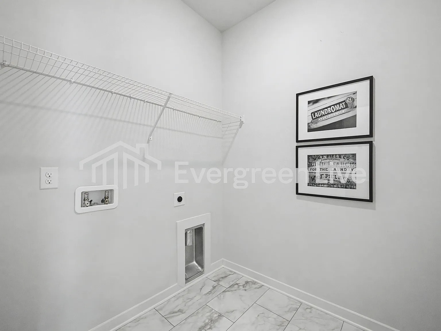 4 bed, 2.5 bath, 2571 sqft, $2,085 — Photo 4