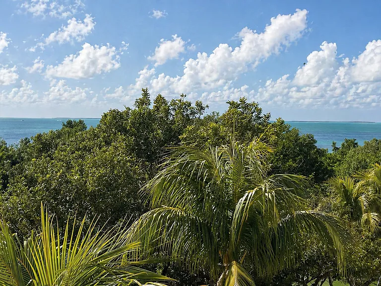 88500 Overseas Hwy #426 — Photo 2
