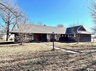 306 N East Boundary St, Exeter, NE 68351